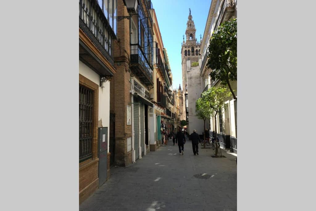 1 Minute From Cathedral. Feel The Heart Of Sevilla Exterior foto